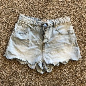 Scallop Hem Denim Shorts